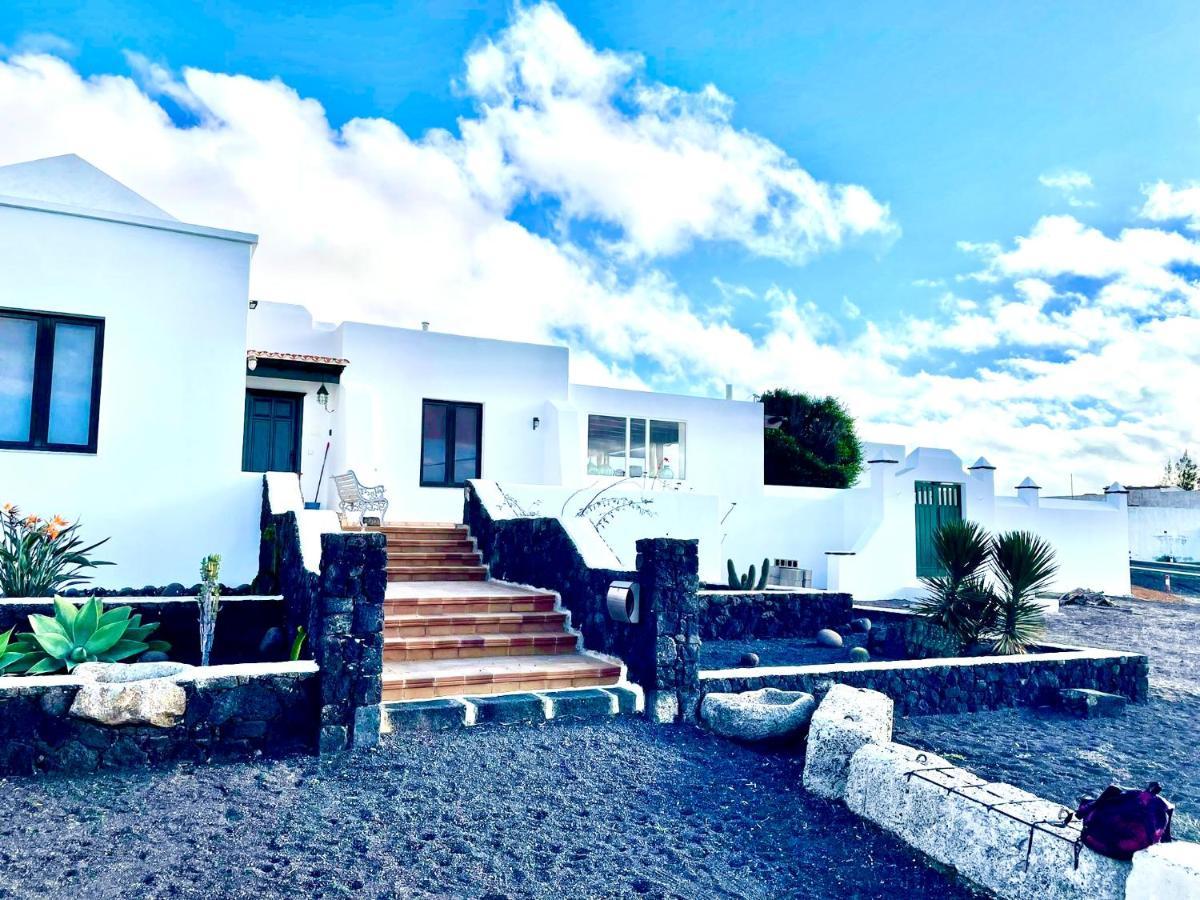 Luxury House Villa De Teguise تيغيسي المظهر الخارجي الصورة